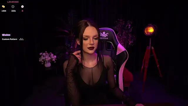 Wild Alice me online show from May 2026 03:21:02 PM