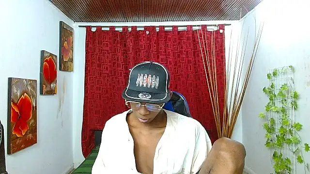 milo018 online show from April 2026 09:22:02 AM