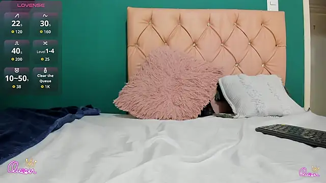 Camila Tits online show from April 2026 04:30:02 AM