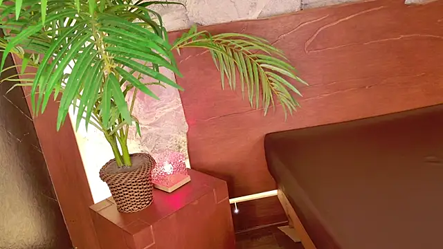 Snapshot of Rolyloren_ chatting on February 2026 04:16:01 PM Rolyloren online show from February 2026 04:16:01 PM