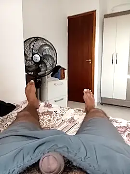 Snapshot of Mineirinho_85 chatting on March 2026 06:46:02 PM Mineirinho 85 online show from March 2026 06:46:02 PM