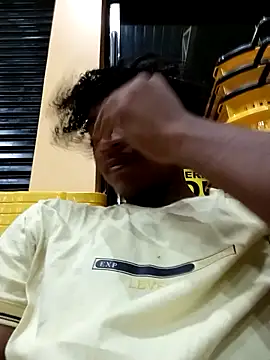 Snapshot of Thasmien chatting on February 2026 01:29:02 AM Thasmien online show from February 2026 01:29:02 AM