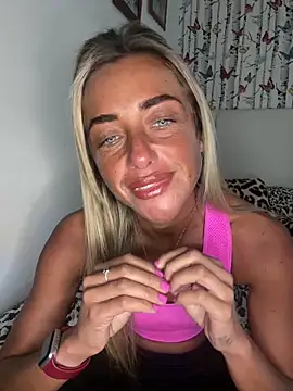 ScarlettGold  online show from March 2026 12:12:02 PM