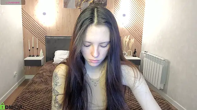 elise robbie online show from March 2026 01:01:01 AM