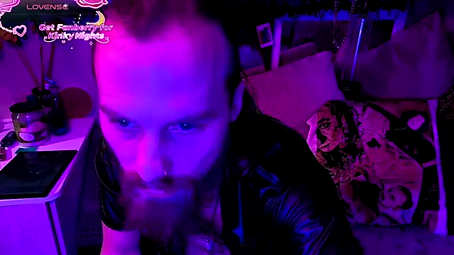 Snapshot of Juli_Corn chatting on February 2026 03:37:02 AM Juli Corn online show from February 2026 03:37:02 AM