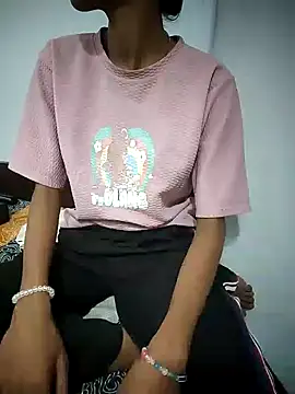 Ms-Pookie online show from June 2026 05:28:01 AM