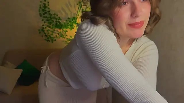 Snapshot of rinamandarina chatting on February 2026 06:17:02 PM rinamandarina online show from February 2026 06:17:02 PM