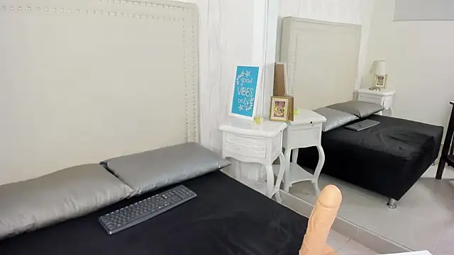 FernandaAvilax online show from May 2026 01:57:16 AM