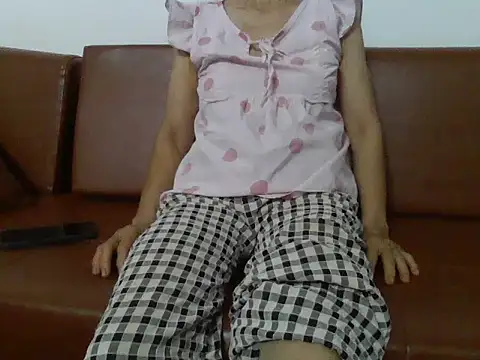 Chery18 sweet online show from April 2026 01:44:01 PM