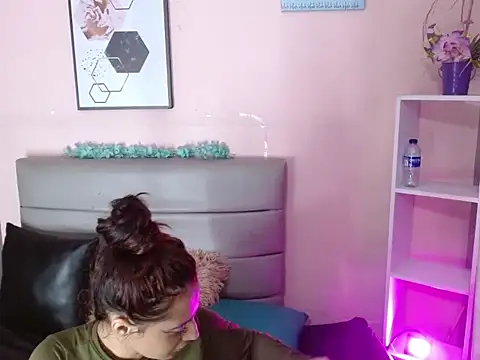 carlitasmirtrs707 online show from March 2026 03:40:01 AM