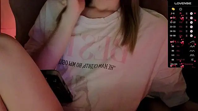 Nestyzz online show from June 2026 07:27:02 PM