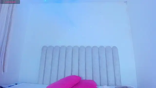 MiaFoox   online show from March 2026 09:08:01 PM