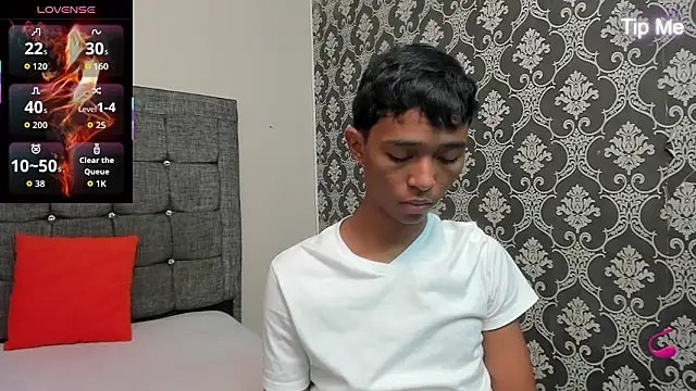 Little Twink19x online show from March 2026 07:28:01 PM