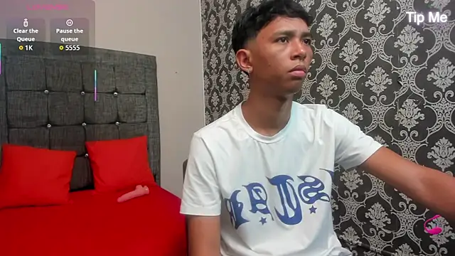 Little Twink19x online show from April 2026 07:12:01 PM