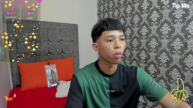 Little Twink19x online show from June 2026 07:59:01 PM