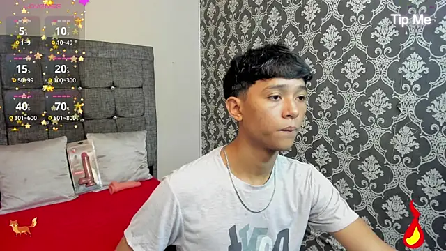Little Twink19x online show from June 2026 07:25:02 PM