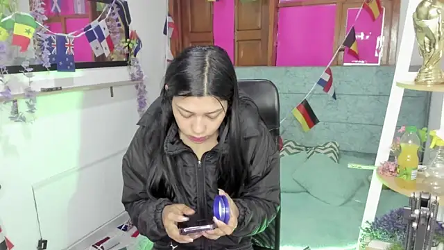 Aysha winxs online show from June 2026 03:22:02 AM