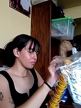 sara cute so online show from April 2026 07:51:02 PM