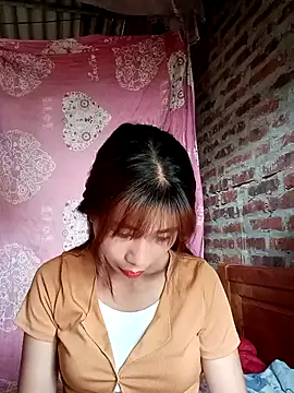 Vycute9900 online show from April 2026 06:47:02 AM