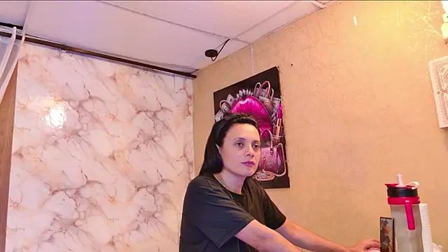 QueenSallyDesire online show from April 2026 02:57:01 AM