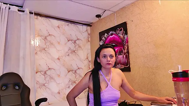 QueenSallyDesire online show from April 2026 02:58:01 AM