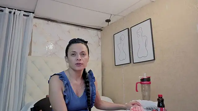 QueenSallyDesire online show from May 2026 03:13:01 AM