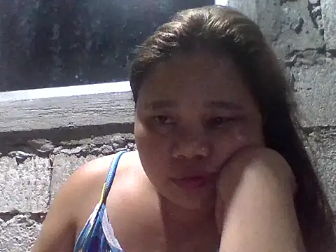 sweetlyn31 online show from July 2026 01:58:01 PM