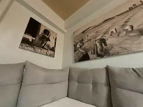 Snapshot of MeeNaughty chatting on February 2026 09:25:02 PM MeeNaughty online show from February 2026 09:25:02 PM