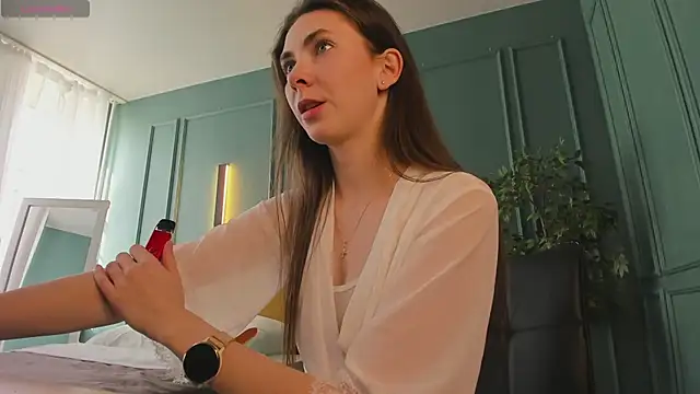 Scarlet Muse  online show from March 2026 12:17:02 PM