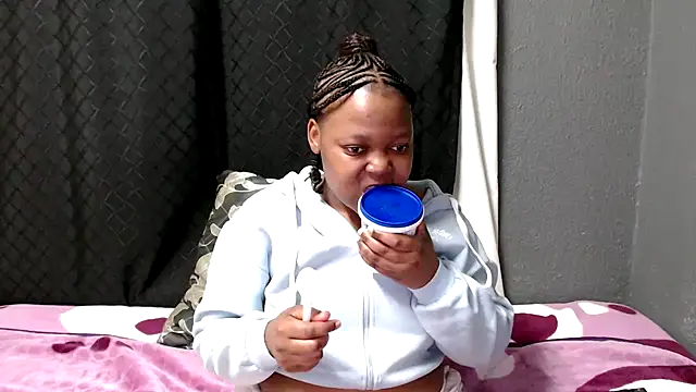 CrazeAss online show from April 2026 07:39:01 PM