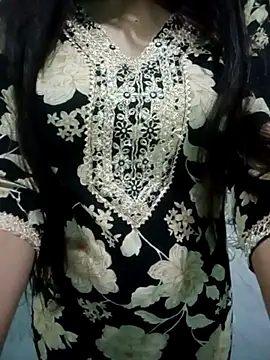 Snapshot of Husn--pari chatting on February 2026 06:39:02 PM Husn--pari online show from February 2026 06:39:02 PM