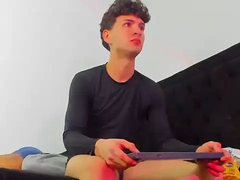 Snapshot of hot_boys_2_ chatting on February 2026 04:32:01 AM hot boys 2 online show from February 2026 04:32:01 AM