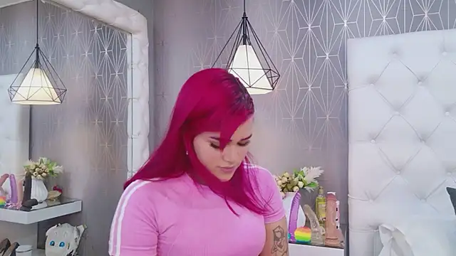 CherryTayloor online show from April 2026 03:09:01 AM