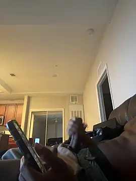 kiddzz online show from December 2025 01:45:01 AM