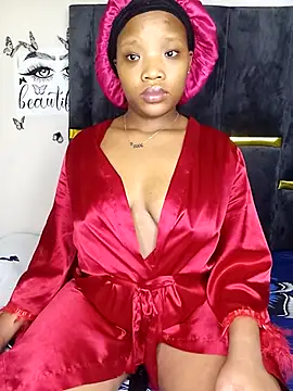 Divine Beautyxx online show from May 2026 04:12:01 PM