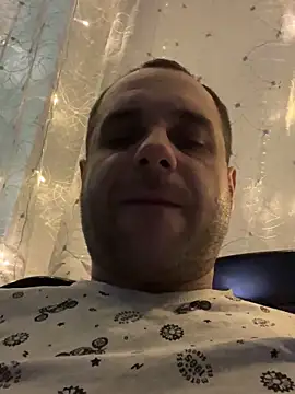 Snapshot of LaBuBupara chatting on February 2026 07:23:01 PM LaBuBupara online show from February 2026 07:23:01 PM