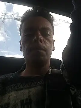 Damiianm online show from May 2026 06:47:02 PM