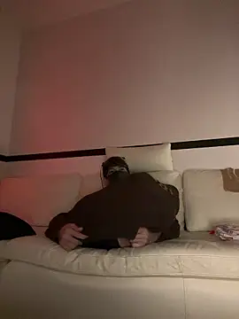 Snapshot of Yumemiru-k chatting on March 2026 08:23:01 PM Yumemiru-k online show from March 2026 08:23:01 PM