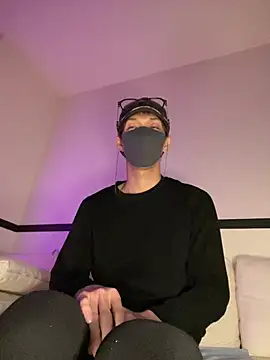 Snapshot of Yumemiru-k chatting on April 2026 04:26:01 PM Yumemiru-k online show from April 2026 04:26:01 PM