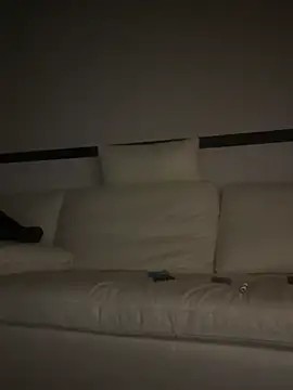 Snapshot of Yumemiru-k chatting on April 2026 08:35:02 PM Yumemiru-k online show from April 2026 08:35:02 PM