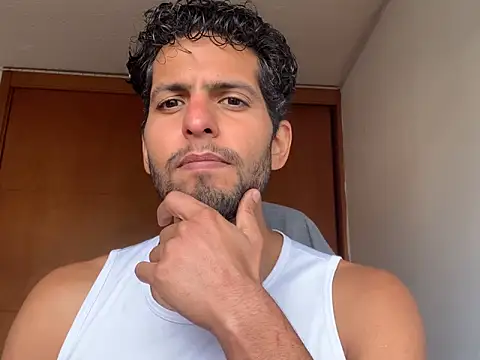 Snapshot of Tony_here chatting on February 2026 07:58:02 PM Tony here online show from February 2026 07:58:02 PM