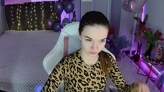 Ann Wood online show from March 2026 07:24:01 AM
