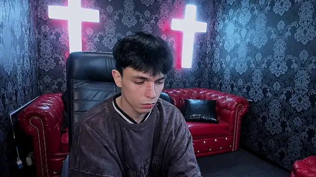 Snapshot of ClarkBev chatting on February 2026 07:37:01 PM ClarkBev online show from February 2026 07:37:01 PM