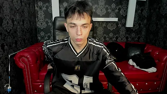 ClarkBev online show from April 2026 07:50:02 AM