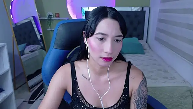 ivvoncute online show from June 2026 01:43:01 AM