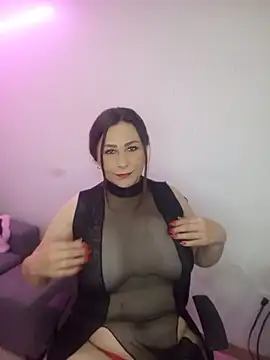 PamelaThoms online show from June 2026 12:41:02 AM