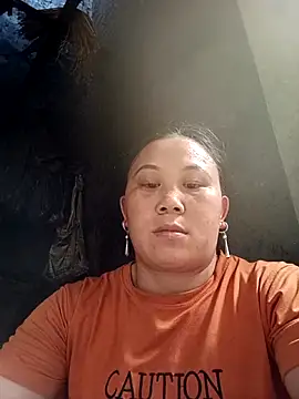 Snapshot of Dear_baby_ chatting on February 2026 04:02:02 AM Dear baby online show from February 2026 04:02:02 AM