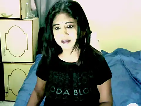 Snapshot of IndianPleasures21 chatting on July 2026 07:22:01 AM IndianPleasures21 online show from July 2026 07:22:01 AM