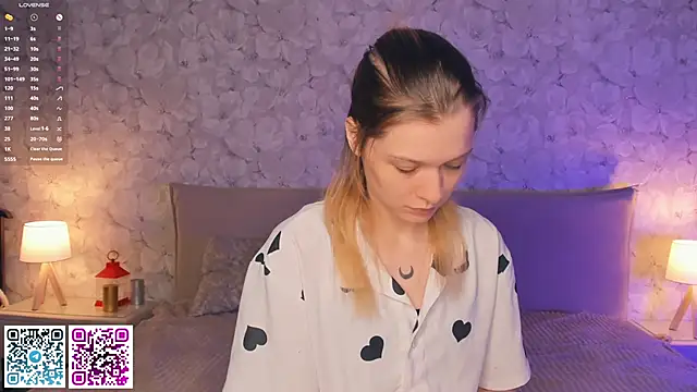CleopatraHabibi online show from May 2026 07:38:01 AM