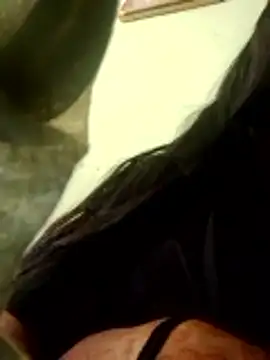 Snapshot of wifedesi7050 chatting on March 2026 07:25:02 AM wifedesi7050 online show from March 2026 07:25:02 AM